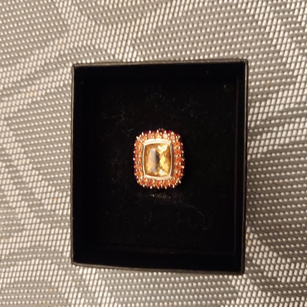 14K GOLD CITRINE CUSHION COCKTAIL RING - Picture 8 of 9